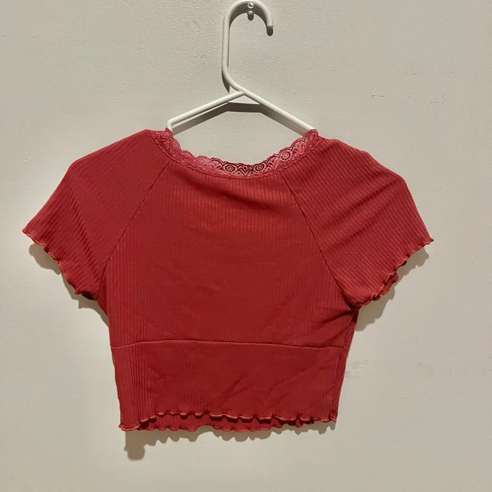 SHEIN Red Ruched Lace Blouse - Picture 2 of 3